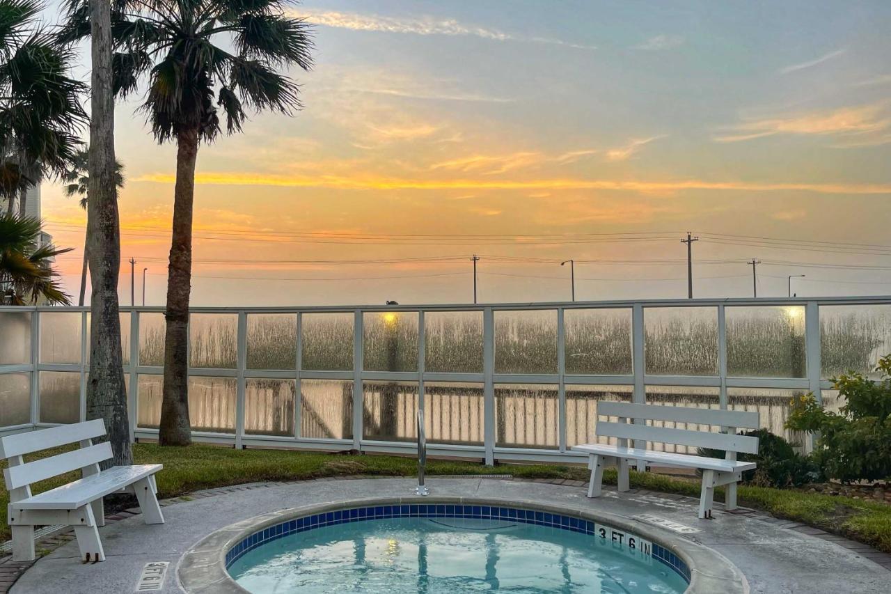 Corpus Christi Resort Condo - Walk To Beach! Eksteriør billede